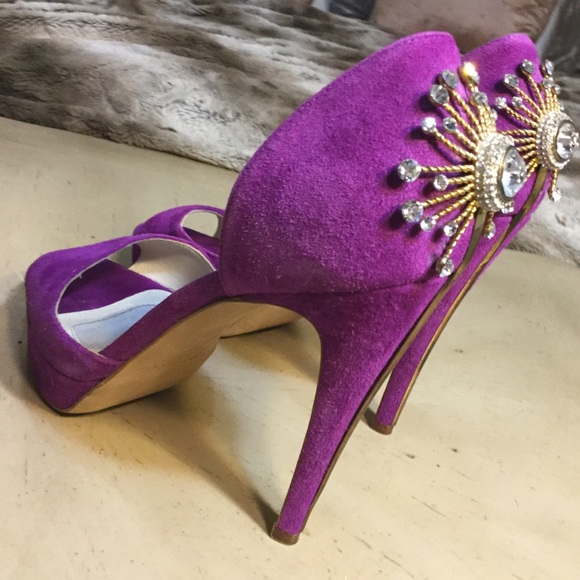 Brian Atwood jeweled pumps - Picture 6 of 8